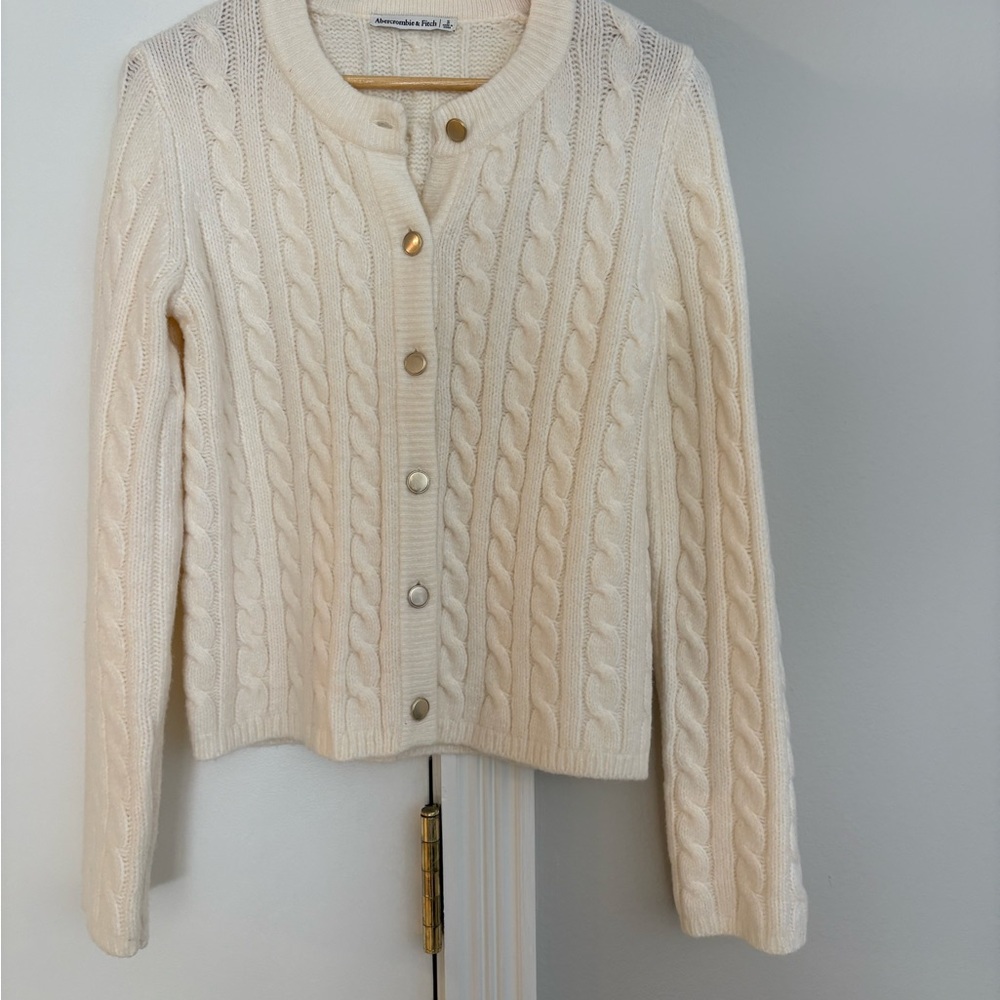 Abercrombie & Fitch Cream Cable Knit Cardigan